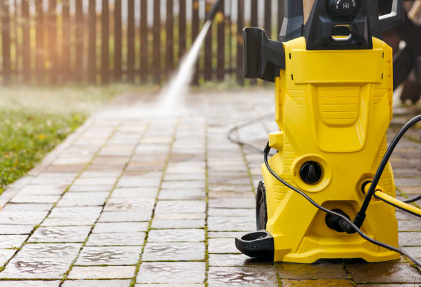 Best Driveway Pressure Washing  in Crawfordville, FL